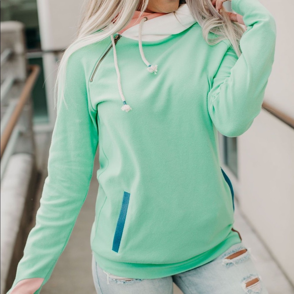 NWT Ampersand Doublehood